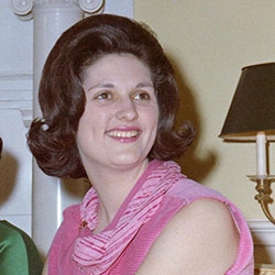 headshot of Lynda Bird Johnson Robb