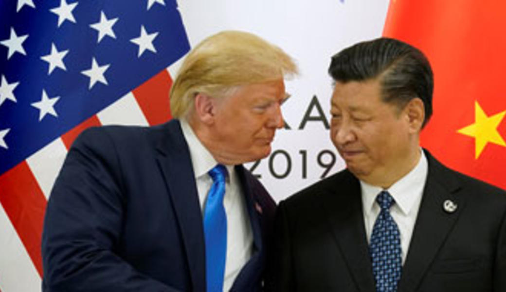 Donald Trump and Xi Jinping shaking hands